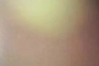 رجل غاضب يمارس الجنس مع امرأة أمام زوجته جنس عرب جديد على الأريكة