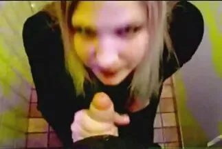 امرأتان مع قضيب جلدي يمارس الجنس مع جيوبهم موقع سكس عربي جديد المهبلية