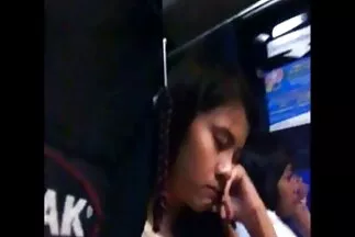 تتمتع الفتيات عرب سكس جديد ذوات الأرداف الصغيرة بوقت فراغهن