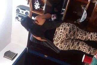 الجنس المشاغب هذا الرجل مارس الجنس في الطبيعة سكس عربي ساخن جديد