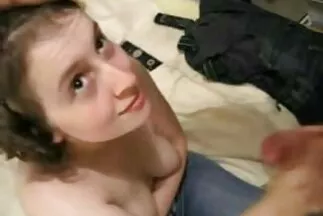 كان الفرسان يمارسون الجنس في غرفة المعيشة. افلام سكس مصريه جديده