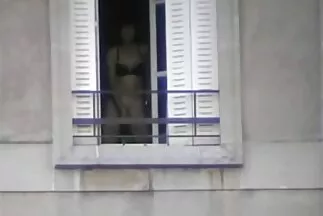 فارس في الأسود مواقع سكس عربيه جديده قفز من فتاة مقيدة