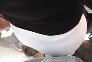 شاب مصمم أدخل عضوًا إلى سكس عرب جديد طالب.