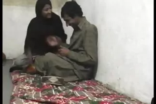 كان افلام سكس عربي جديده الزوجان في الحب يمارسان الجنس مع الطبيعة