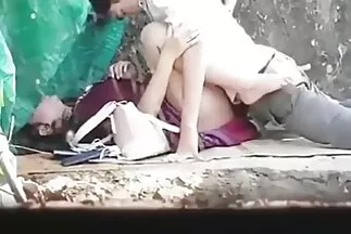 الاستمناء والنشوة الجنسية للفتاة في عيادة الطبيب. افلام سكس مصرى جديد
