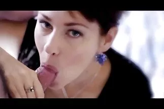 تحب سكس عربي افلام عربية جديدة امرأة سمراء أن تلعق كس صديقتها