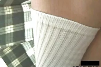 مدام تخلع سكس عربي جد ملابسها وتضرب كس مع هزاز.