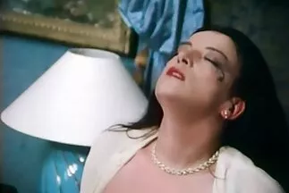 على متن السفينة ، سكس عربي جد علق رجل بإصبعين في كسه
