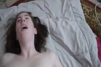 طالب روسي سكس عربي جديد فيديو يمارس الجنس بشدة مع اثنين من زملائه الشباب في وقت واحد