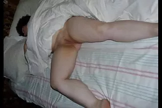 يمارسون الجنس مع قصص سكس عربي جديد رجل أسود مفلس في دفعتين