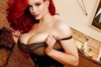 كتكوت سكس مصري مخفي جديد يفرك الثدي على جسد صديقتها الحبيبة