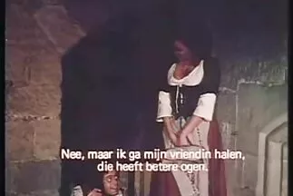 يفاجئ جنس فيديوهات سكس عربي جديده الفتيات في الشارع بشهوته