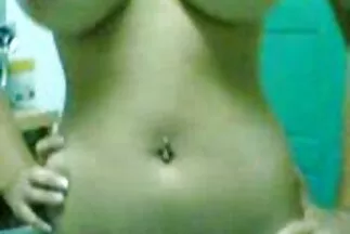 رجل لا افلام عربية جديدة سكس يشبع مارس الجنس مع طالب في السيارة