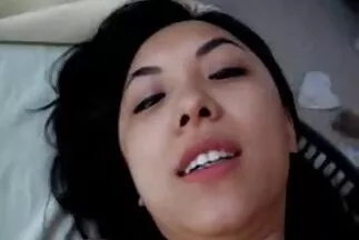 امرأة سمراء مواقع سكس مترجمه جديده وقحة وشقراء يمارسان الجنس على السرير